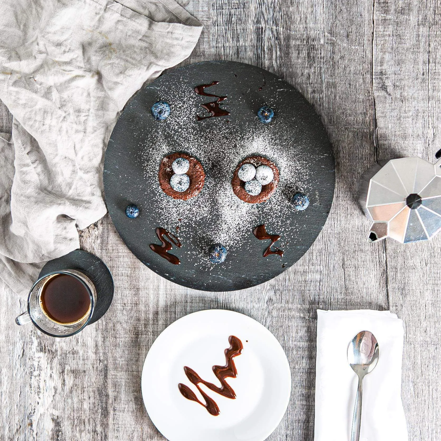 30cm Black Round Linea Slate Placemats - Pack of Six - By Argon Tableware