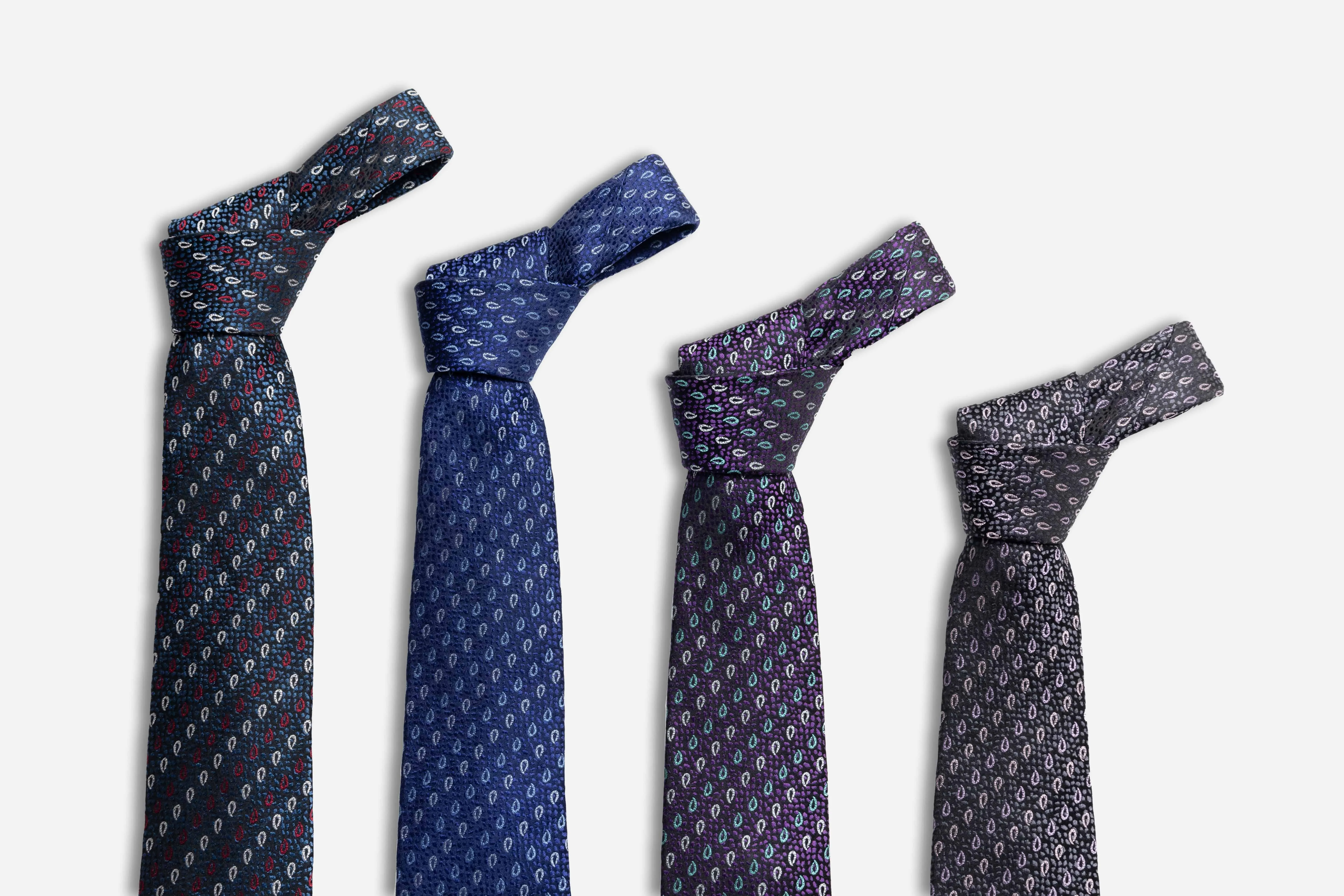 Danbury Paisley Silk Tie, Navy / Red / White