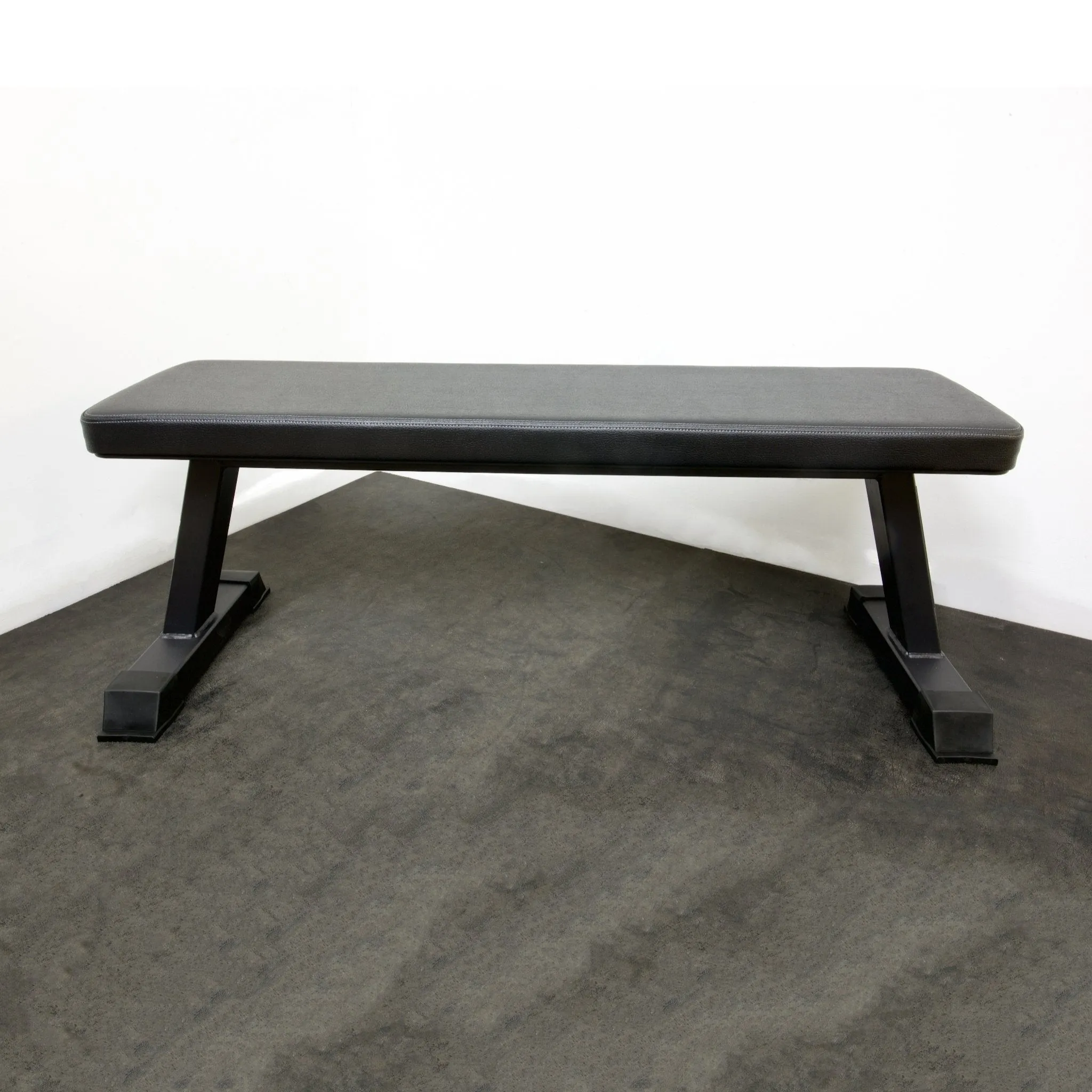 ISF Flat Bench Utility Weight Bench Tank