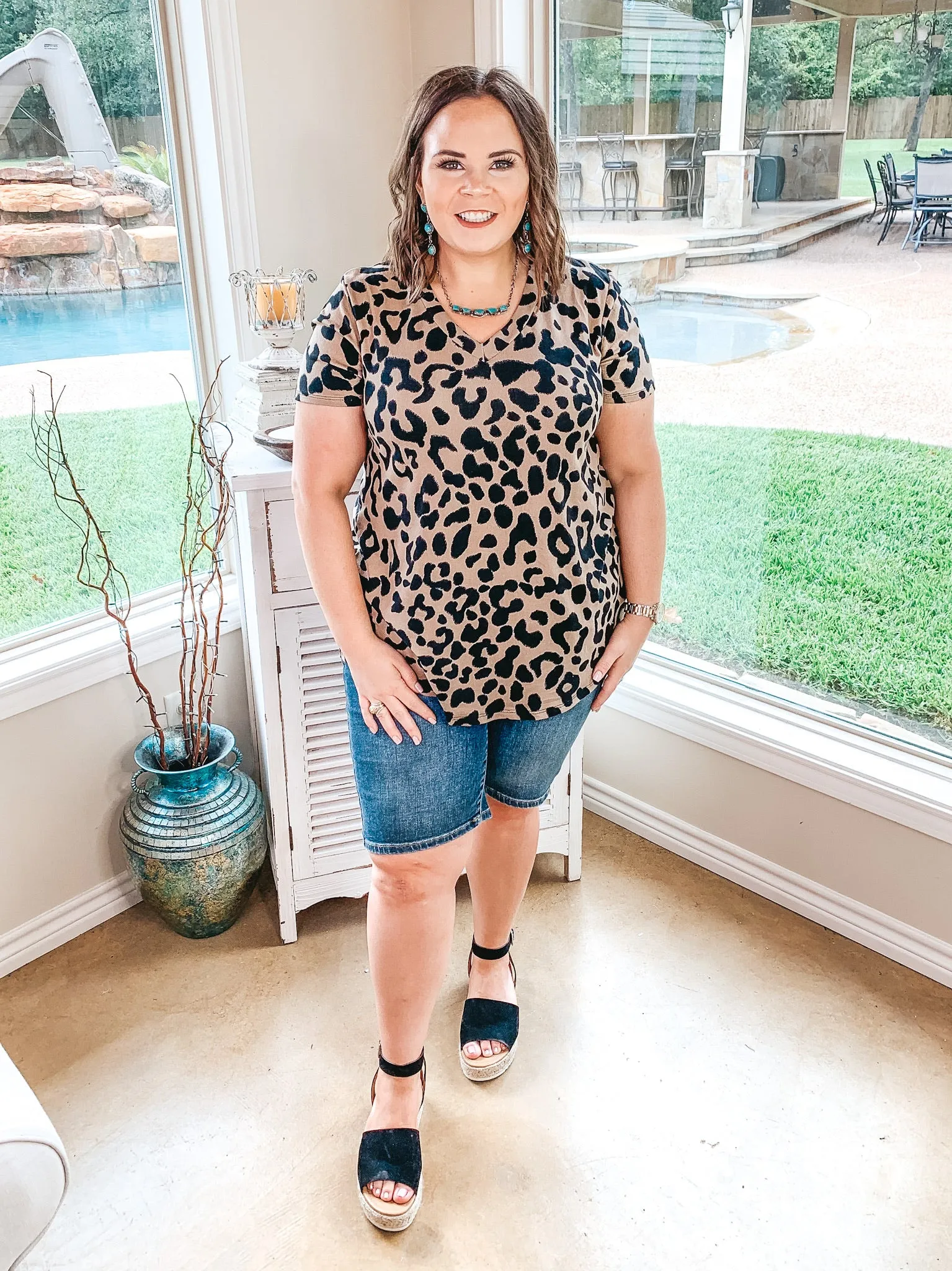 Last Chance Size Small | Keep Things Simple Leopard V Neck Tee Shirt in Mocha Brown