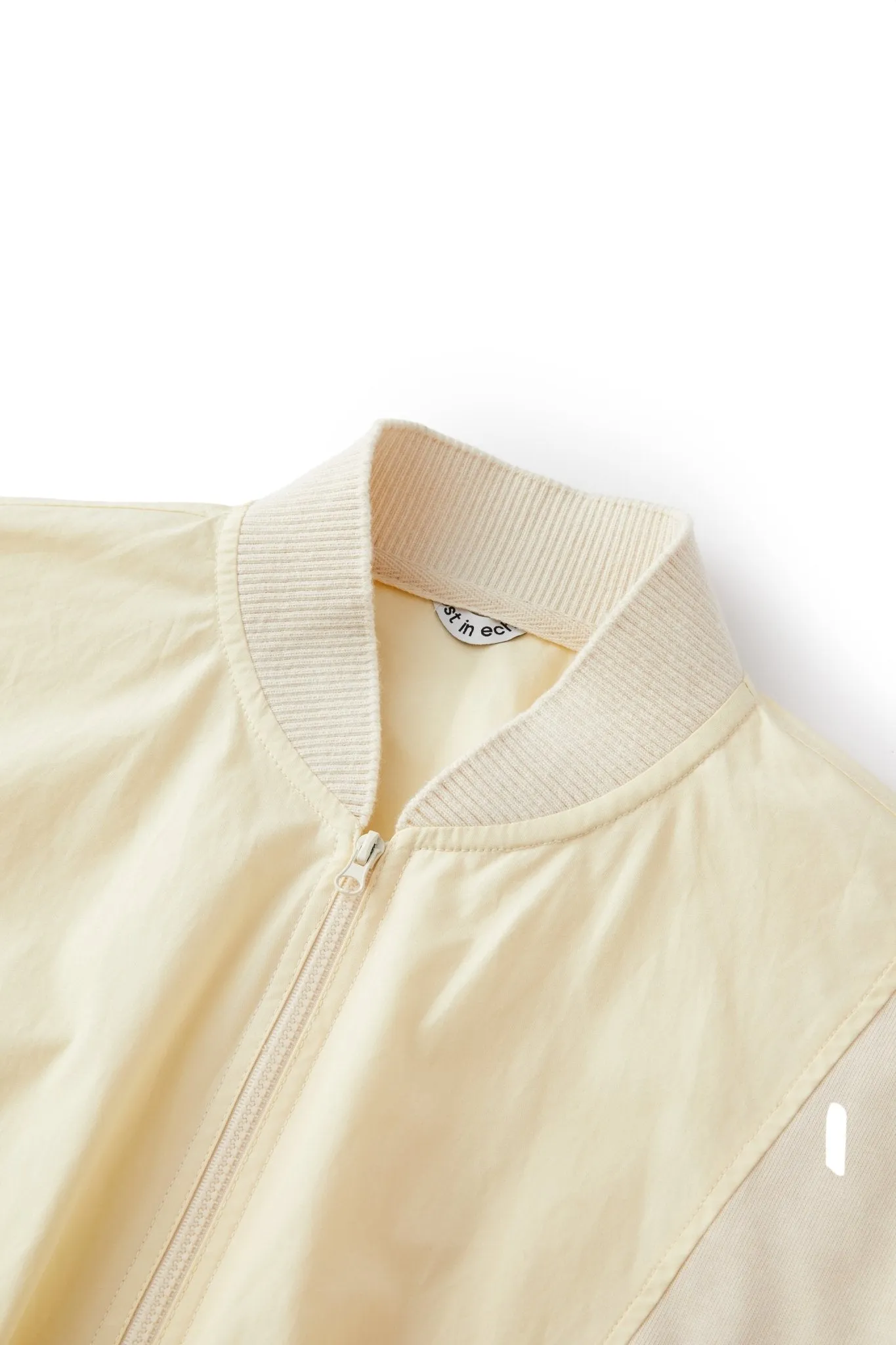 V-neck Zip-up Jacket